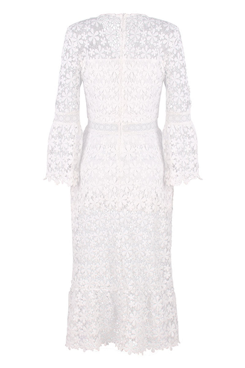 Beautifully Crafted Dress in a Classic Style