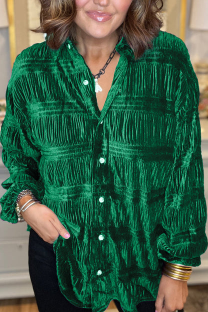 Effortlessly Elegant Top with a Timeless Design