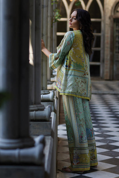 Effortlessly Elegant Pants with a Timeless Design