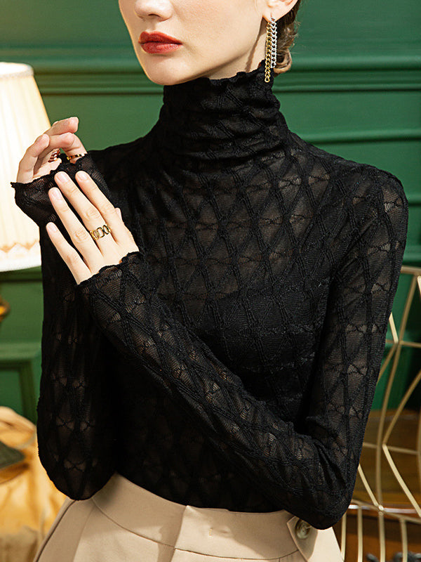 Beautifully Crafted T-Shirt in a Classic Style