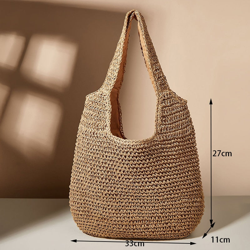 Gracefully Styled Bag for Any Occasion