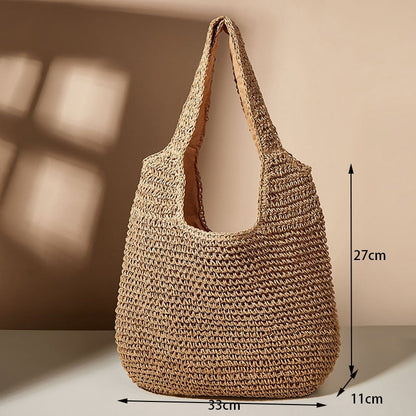 Gracefully Styled Bag for Any Occasion