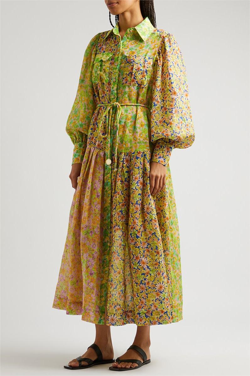 Well Tailored Dress with a Graceful Silhouette