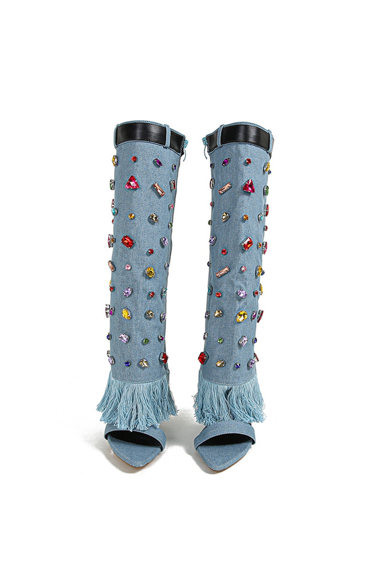 Effortlessly Elegant Boots with a Timeless Design