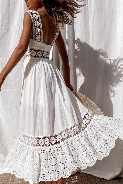 Beautifully Crafted Dress in a Classic Style