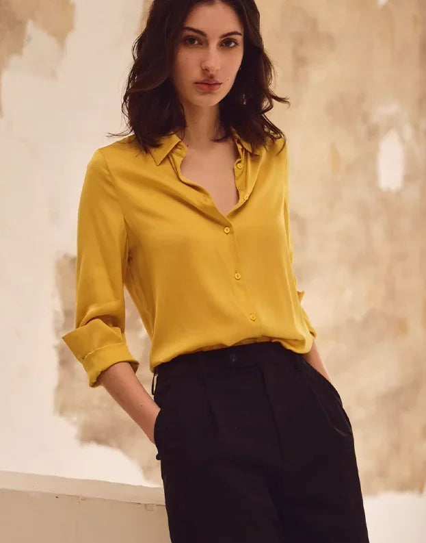 Gracefully Styled Blouse for Any Occasion