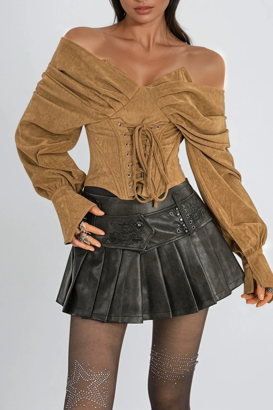 A Vintage Style Top with Delicate Timeless Details