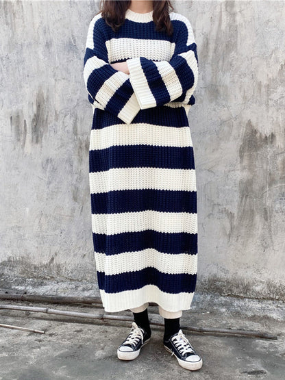 Well Tailored Sweater with a Graceful Silhouette