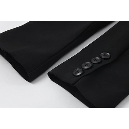 Sophisticated Garment with a Clean Classic Look