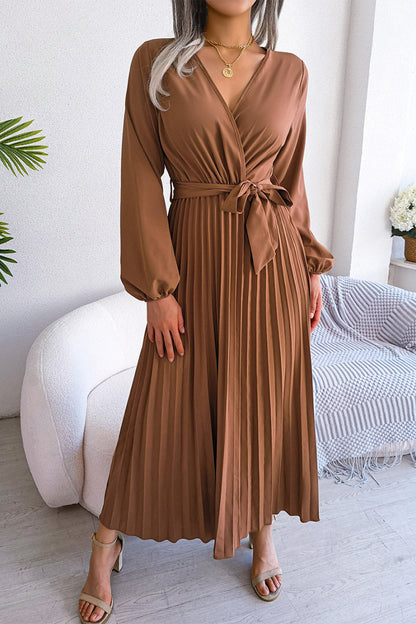 Polished Dress with an Effortless Classic Look