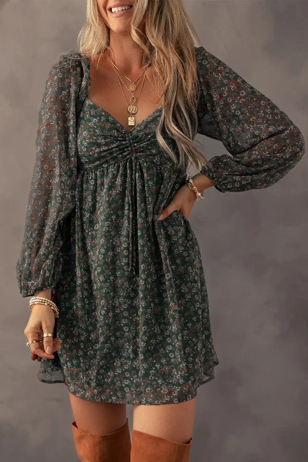 Sophisticated Dress with a Clean Classic Look