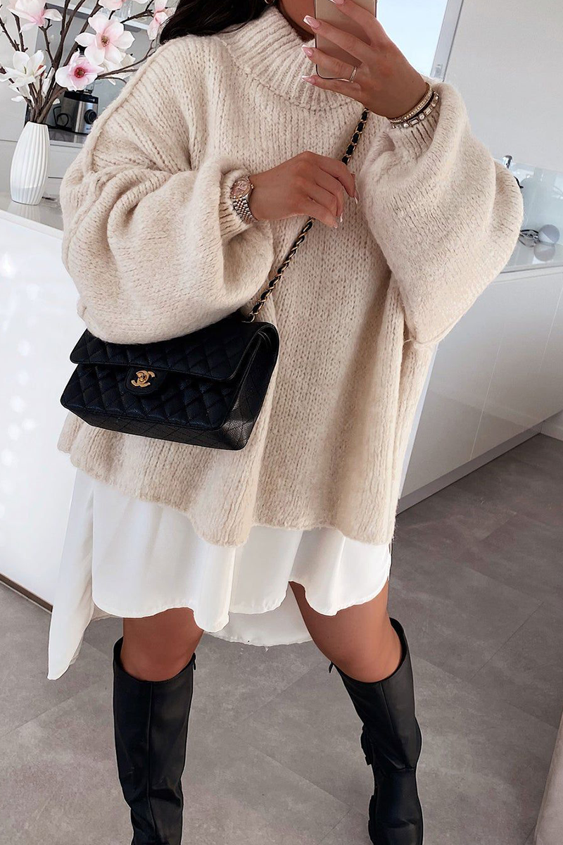 Beautifully Finished Sweater in a Timeless Design