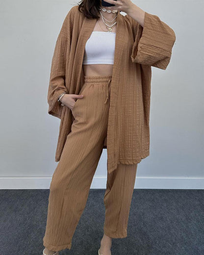 Effortlessly Elegant Garment with a Timeless Design