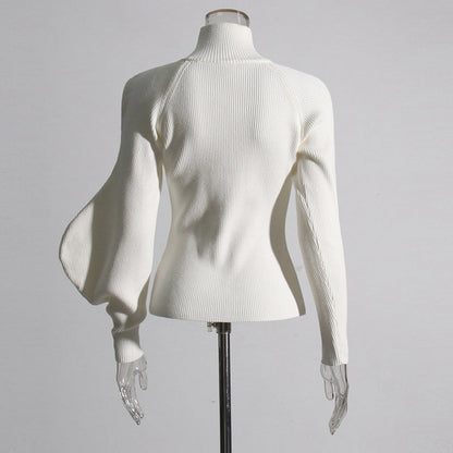 Classic Vintage Sweater with a Flattering Fit