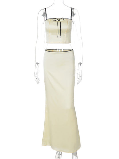 Well Tailored Garment with a Graceful Silhouette