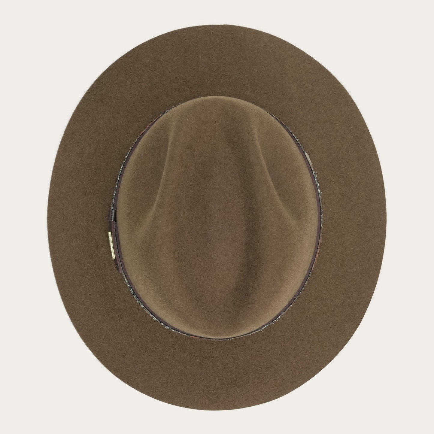 Well Tailored Garment with a Graceful Silhouette