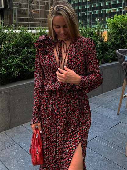 Classic Vintage & Enduringly Stylish Dress