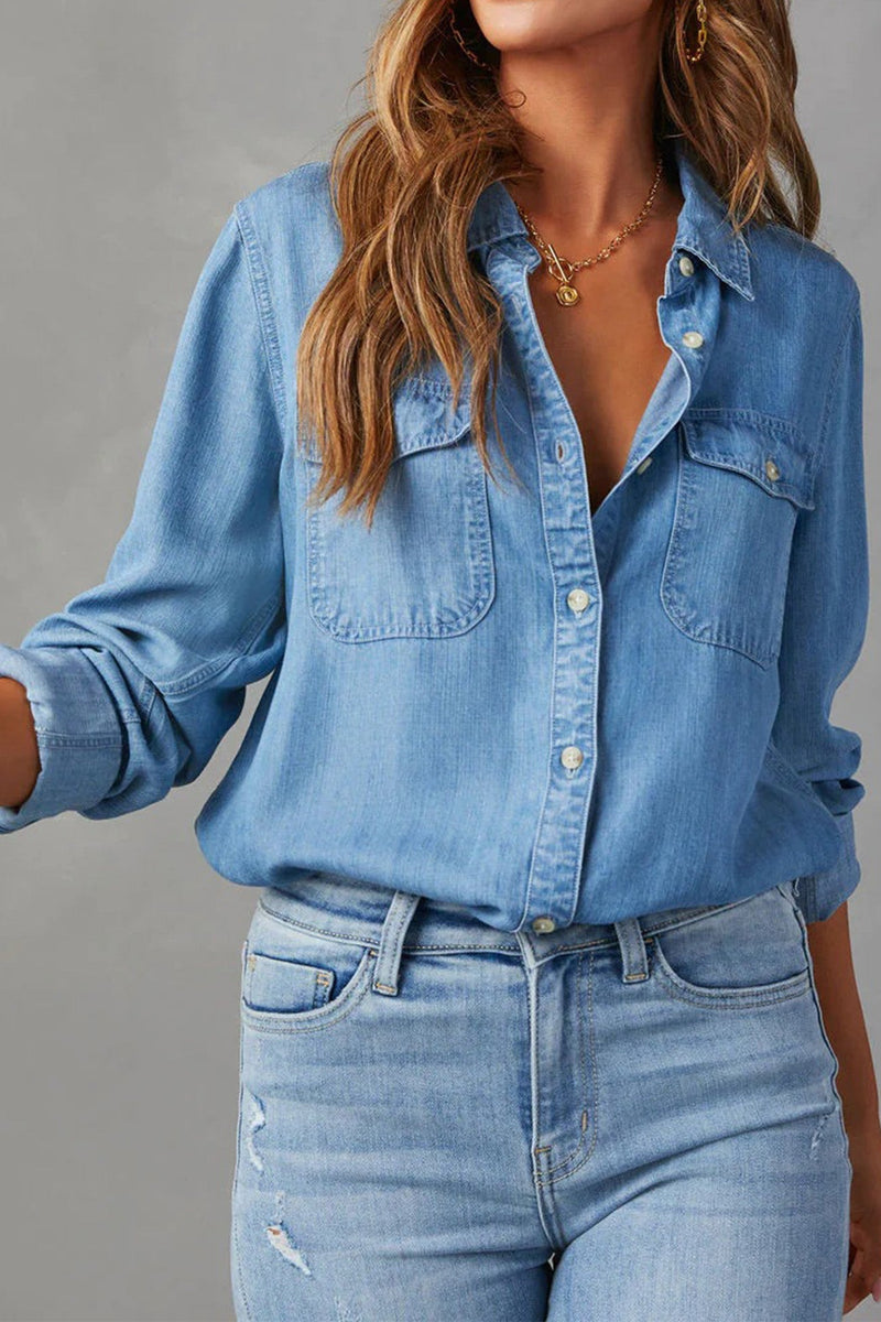 Classic Vintage Blouse with a Flattering Fit
