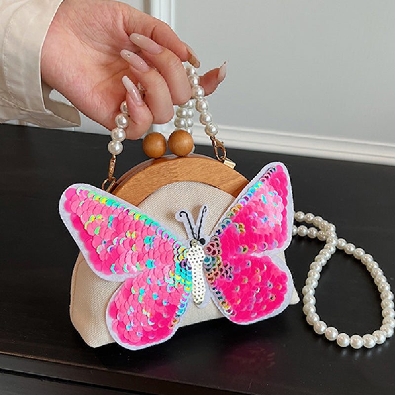 Gracefully Styled Bag for Any Occasion