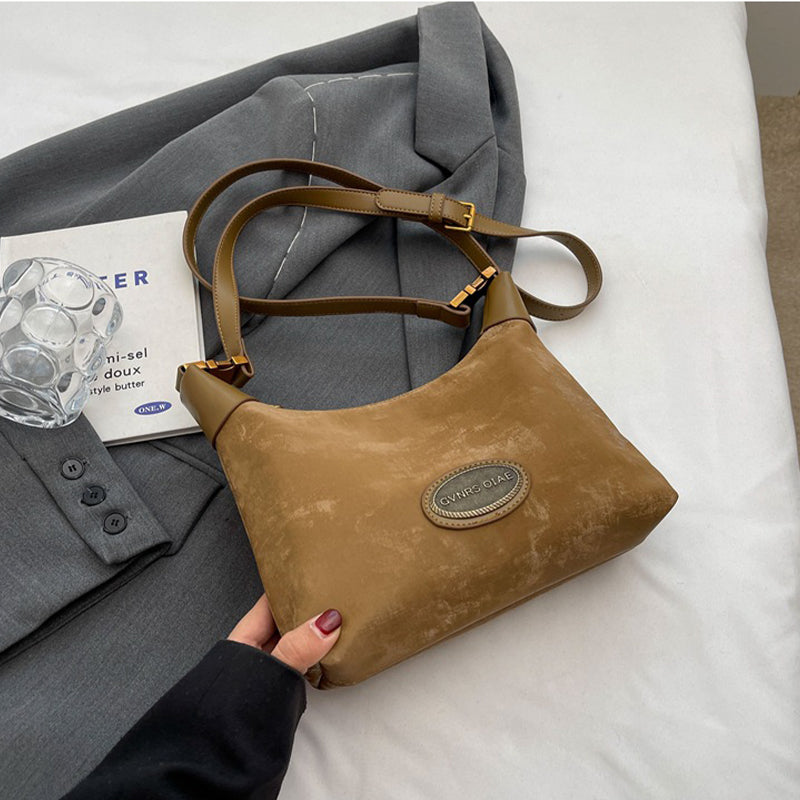 Effortlessly Elegant Bag with a Timeless Design