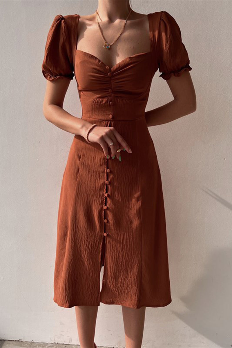 Classic Vintage Dress with a Flattering Fit