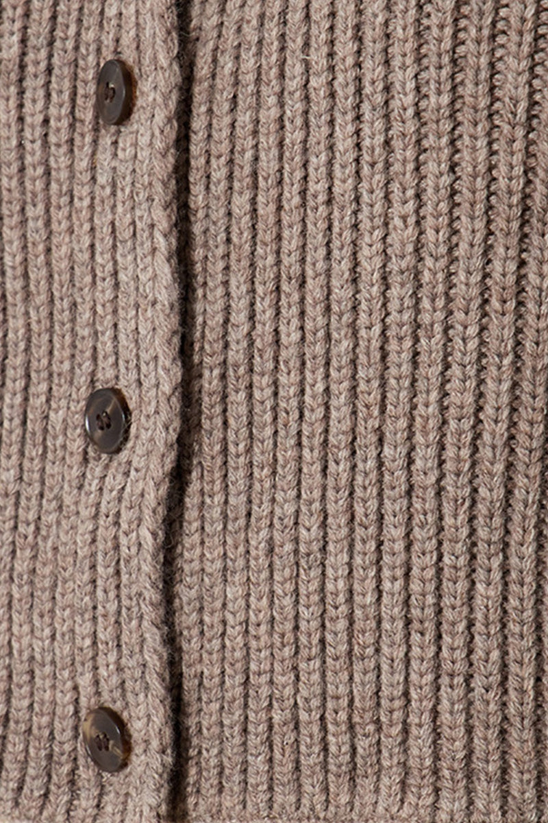 Polished Top with an Effortless Classic Look