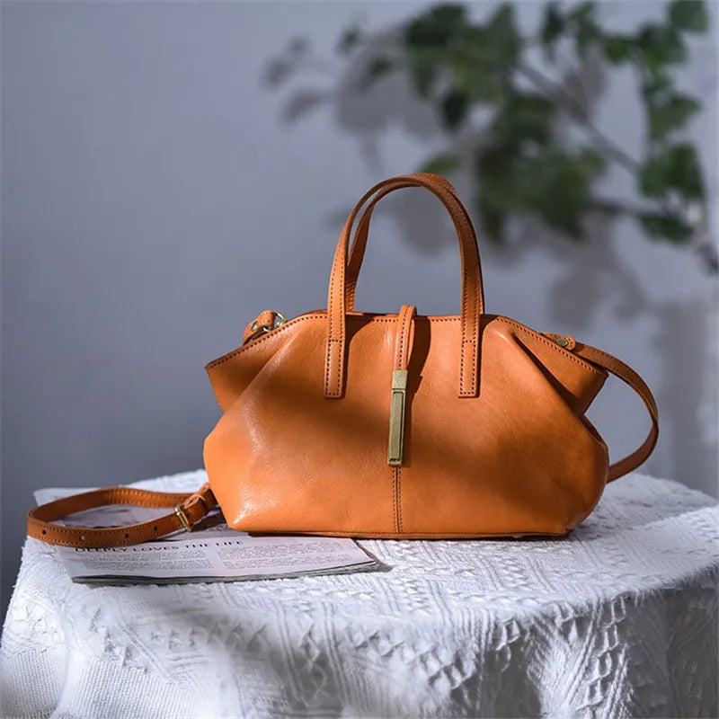 Polished Bag with an Effortless Classic Look