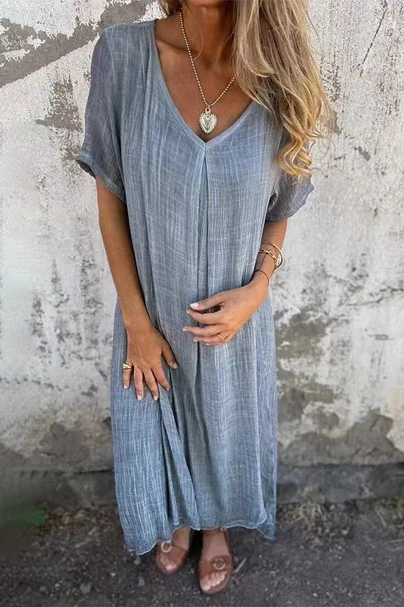 Classic Vintage & Enduringly Stylish Dress