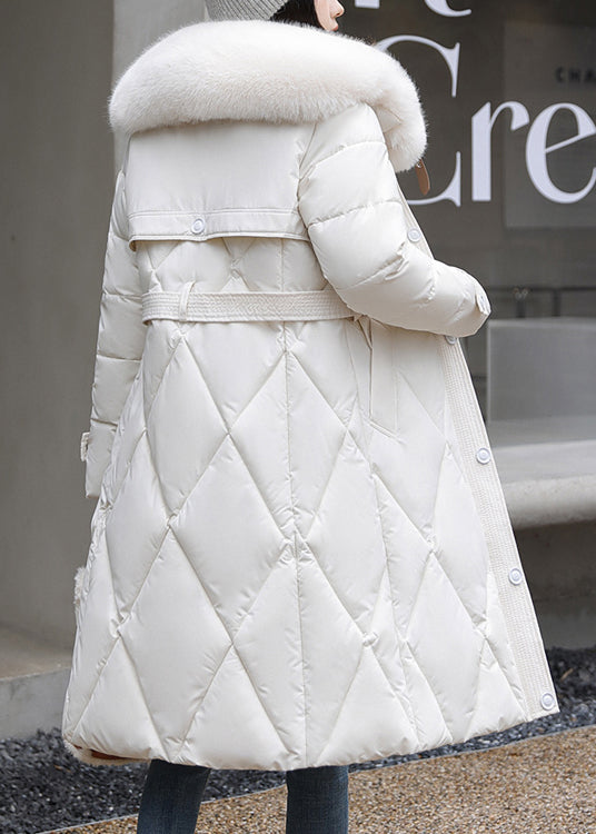 Gracefully Styled Coat for Any Occasion