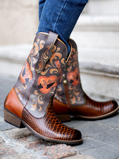 Well Tailored Boots with a Graceful Silhouette