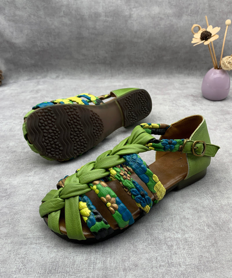 Polished Sandals with an Effortless Classic Look