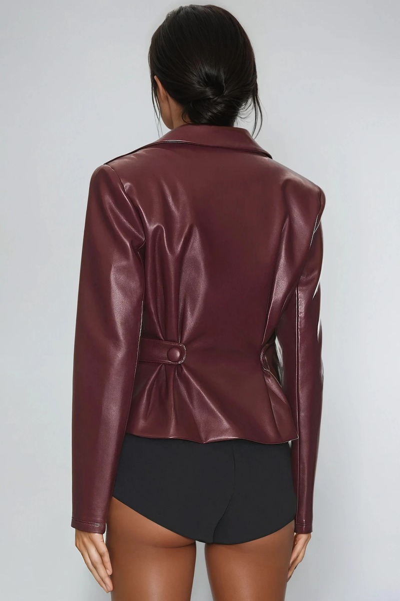Well Tailored Garment with a Graceful Silhouette