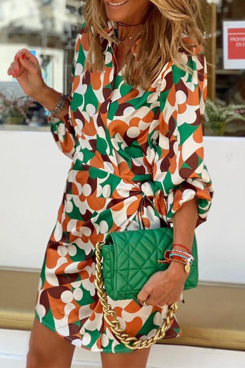 Well Tailored Dress with a Graceful Silhouette
