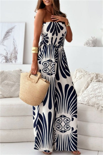 Sophisticated Garment with a Clean Classic Look
