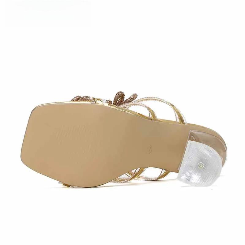 Polished Heels with an Effortless Classic Look