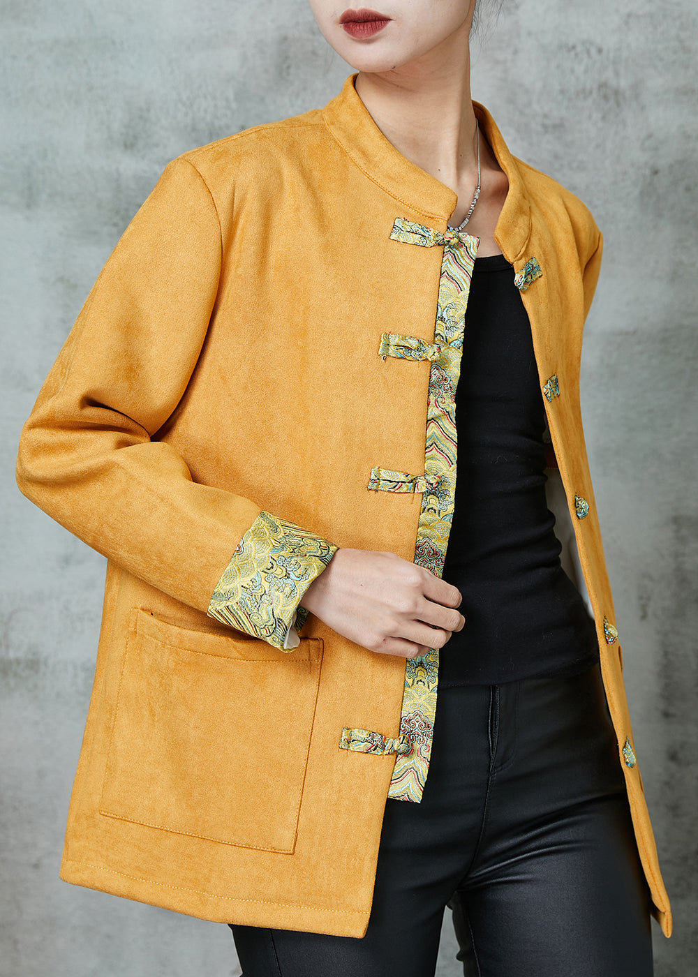 Gracefully Styled Jacket for Any Occasion
