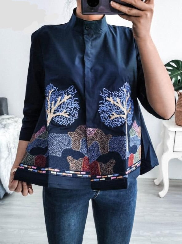 Elegantly Styled Shirt for Everyday Wear