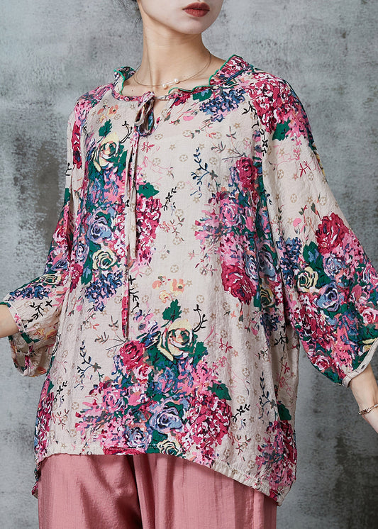 Well Tailored Blouse with a Graceful Silhouette