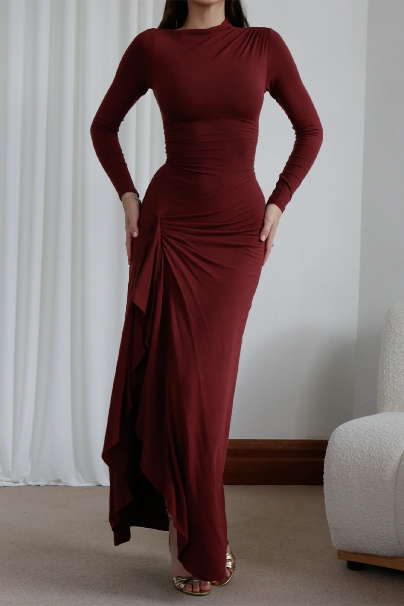 Effortlessly Elegant Dress with a Timeless Design