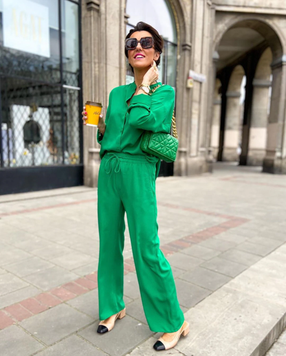 Sophisticated Garment with a Clean Classic Look
