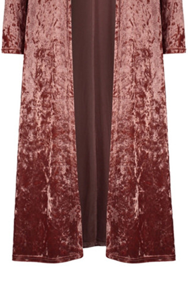 Well Tailored Garment with a Graceful Silhouette