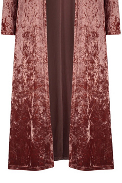 Well Tailored Garment with a Graceful Silhouette