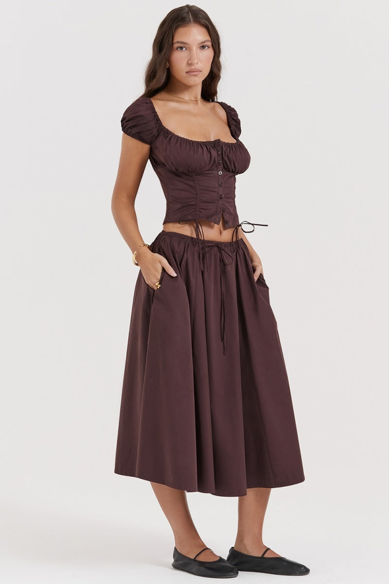 Effortlessly Elegant Garment with a Timeless Design
