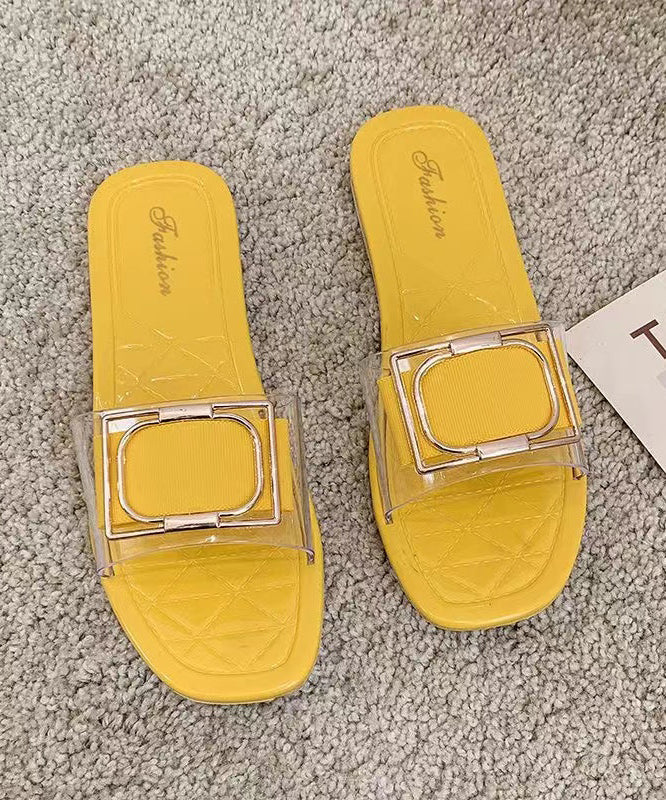 Effortlessly Elegant Sandals with a Timeless Design