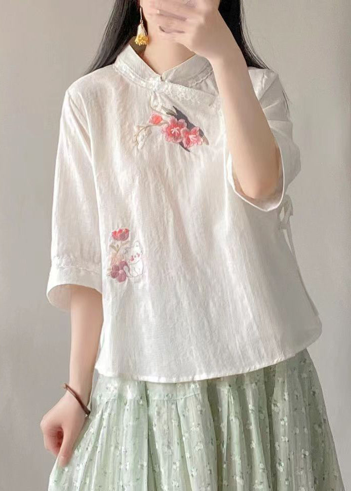 Elegantly Styled Shirt for Everyday Wear
