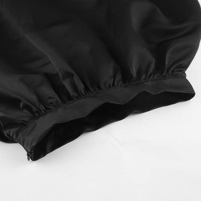 Beautifully Finished Garment in a Timeless Design