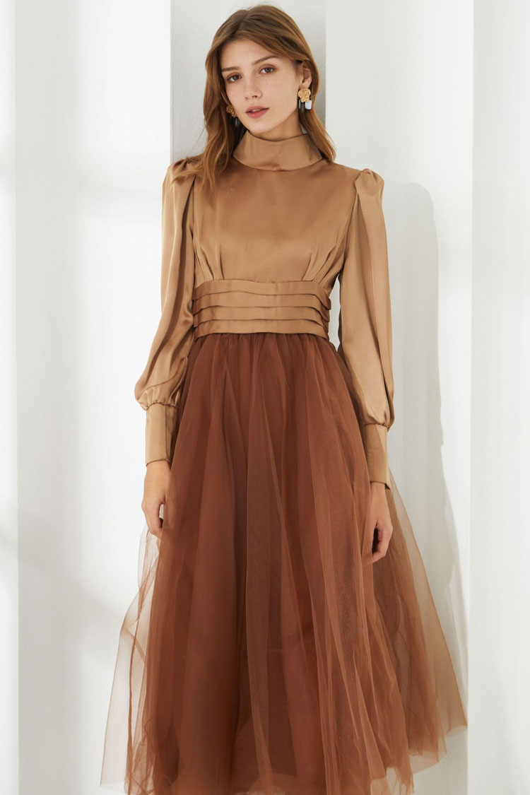 A Vintage Style Dress with Delicate Timeless Details