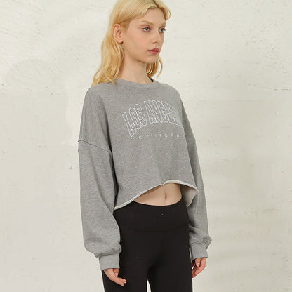 Well Tailored Sweater with a Graceful Silhouette