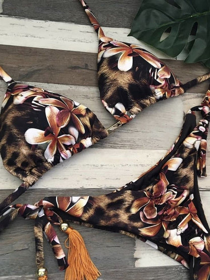 Classic Vintage Bikini with a Flattering Fit