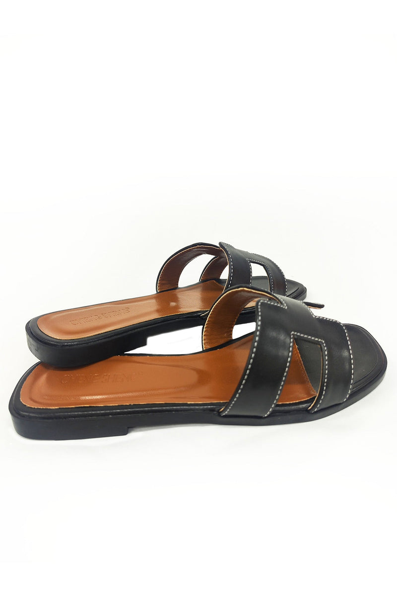 Elegantly Styled Sandals for Everyday Wear